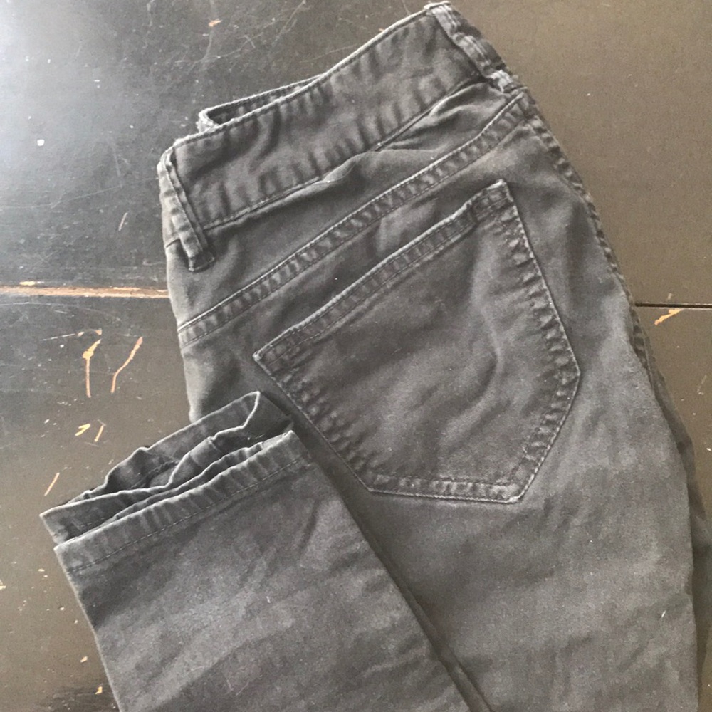 Softest denim ever! London Jean black jeans sz 0